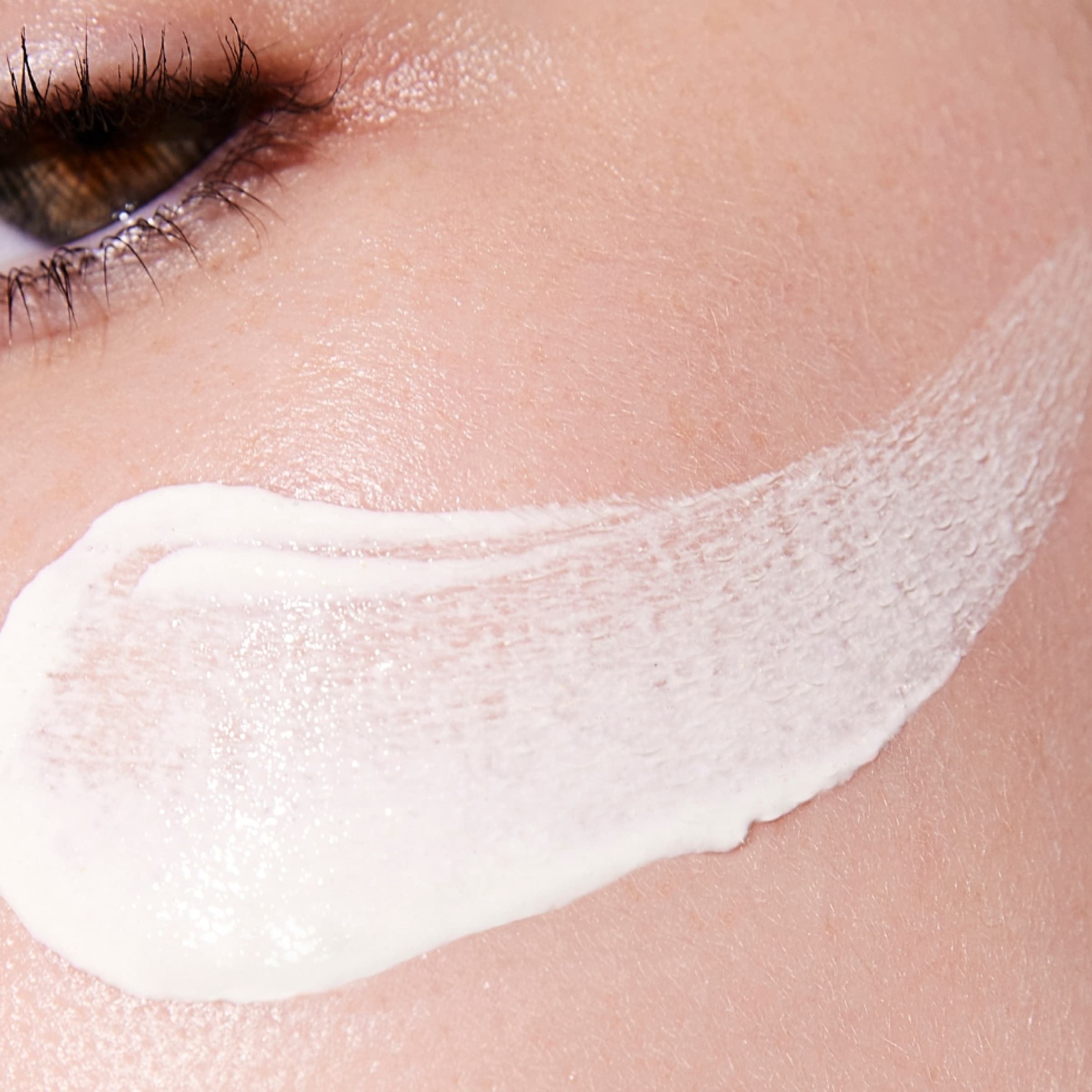 La Protection Solaire Ultime pour votre été : le Fluide SPF50+ Crystal Bright